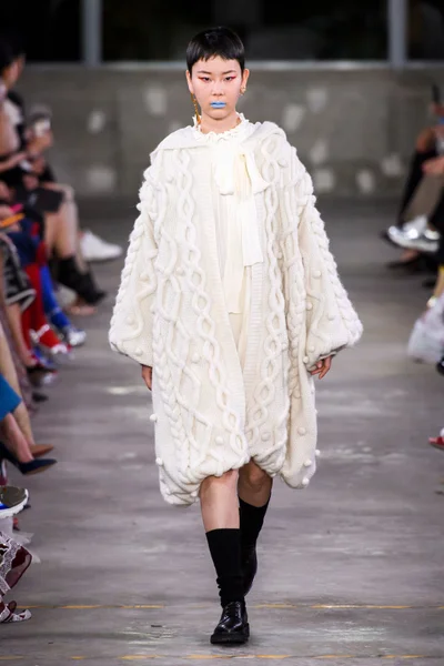 Look 42